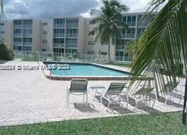 Property at 206 SE 10th St, Dania Beach, FL, 33004, 1 bed, 1 bath, [object Object]