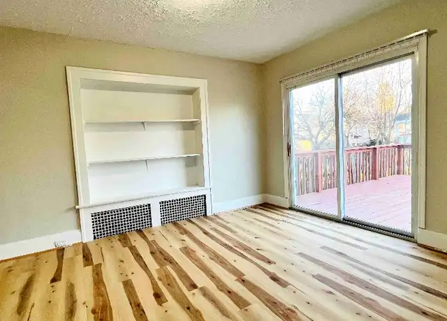 Property at 59 W Mildred Ave, Akron, OH, 44310, 4 beds, 1 bath, [object Object]