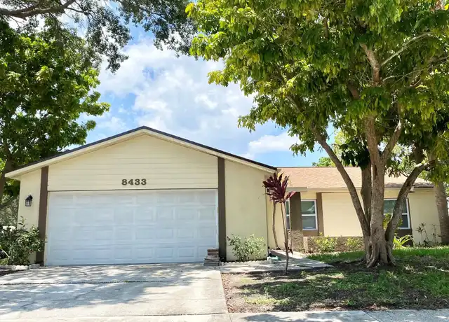 Property at 8433 Somerset Dr, Largo, FL, 33773, 3 beds, 2 baths, [object Object]