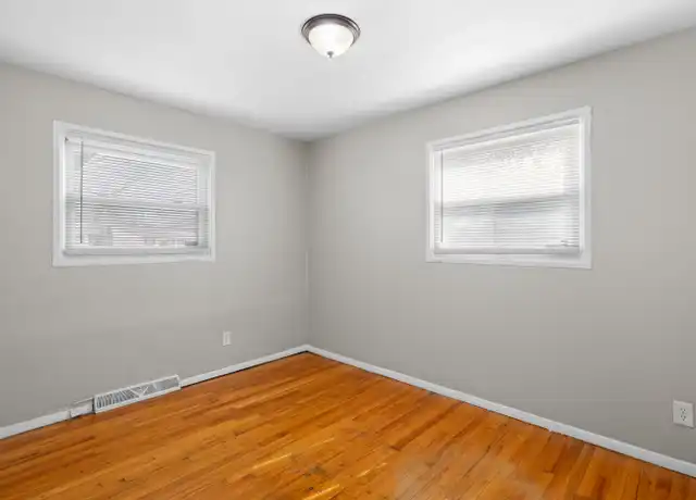 Property at 1230 Scott Ave, Saint Louis, MO, 63138, 3 beds, 1 bath, [object Object]