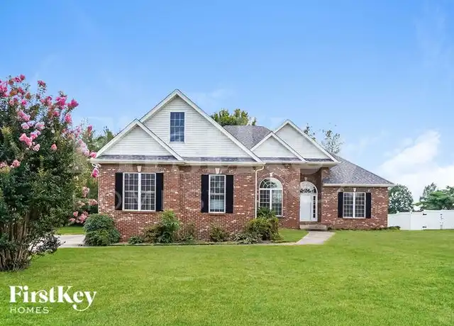 Property at 3146 Southpoint Dr, Clarksville, TN, 37043, 3 beds, 3.5 baths, [object Object]