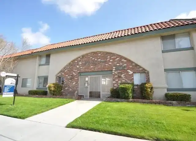 Property at 25052 Walnut St, Newhall, CA, 91321, 1-3 bed, 1-2 bath, [object Object]