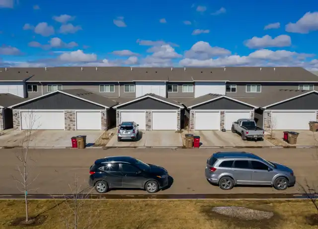 Property at 4802 S Hosta Ave Unit Hosta 104, Sioux Falls, SD, 57110, 2 beds, 1.5 baths, [object Object]
