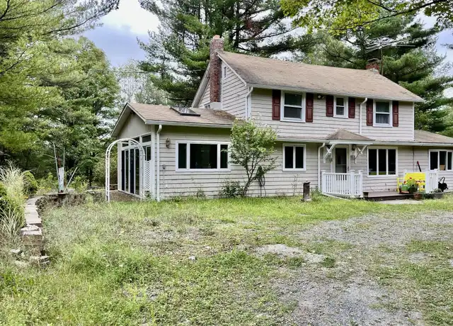 Property at 18 Tara Ln, Elizaville, NY, 12523, 3 beds, 1.5 baths, [object Object]