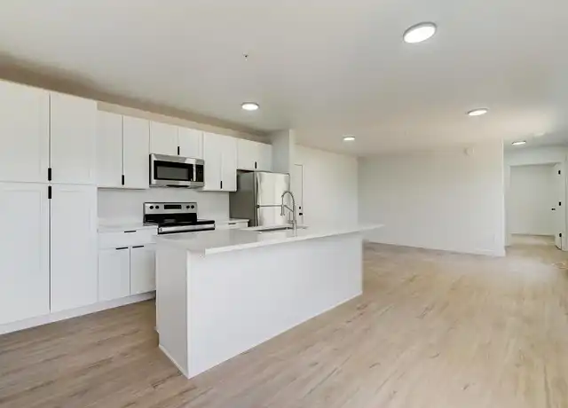 Property at Murray 404 - 404 E 5600 S, Salt Lake City, UT, 84107, 0 beds, 1 bath, [object Object]