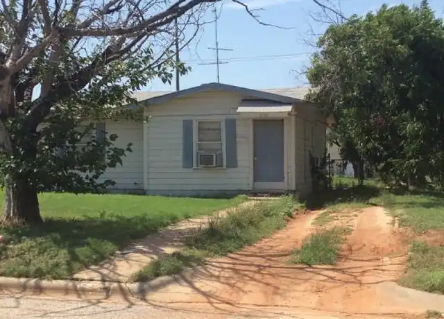 Property at 1202 S Crockett Dr, Abilene, TX, 79605, 2 beds, 1 bath, [object Object]