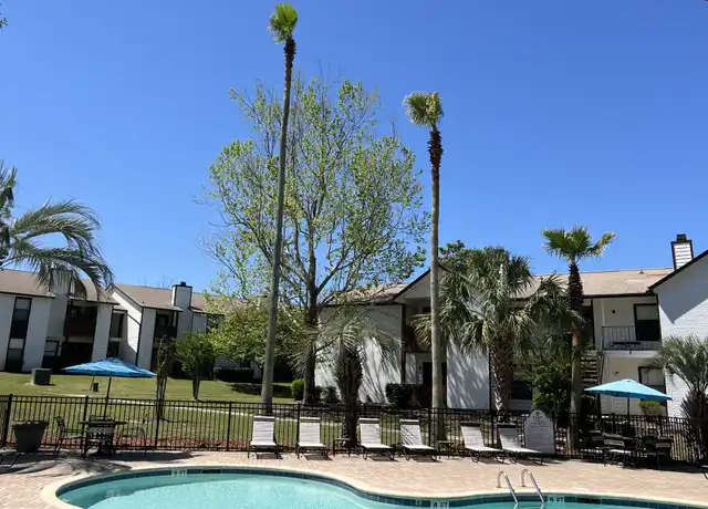 Property at Cimarron Ridge Apartments - 6427 Grelot Rd, Mobile, AL, 36695, 1-2 bed, 1-2 bath, [object Object]