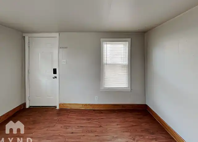 Property at 2105 26th St Unit B, Lubbock, TX, 79411, 1 bed, 1 bath, [object Object]