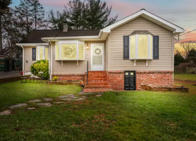 Property at 98 Brandywine St, Chadds Ford, PA, 19317, 3 beds, 1.5 baths, [object Object]