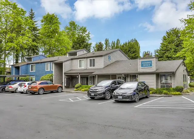 Photo of 1823 S Kent Des Moines Rd, Des Moines, WA 98198