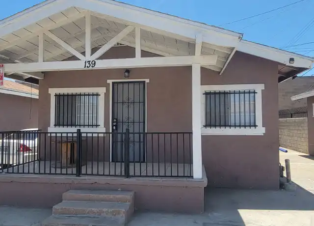 Property at 133 Chester Ave Unit 139, Bakersfield, CA, 93301, 1 bed, 1 bath, [object Object]