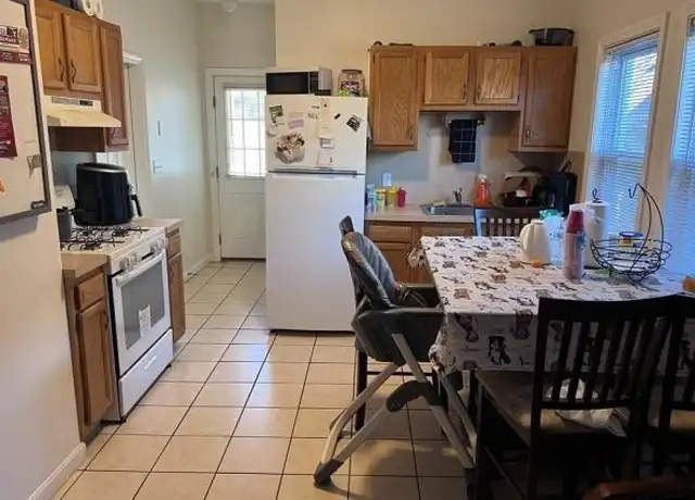 Property at 52 May St, Everett, MA, 02149, 2 beds, 1 bath, [object Object]