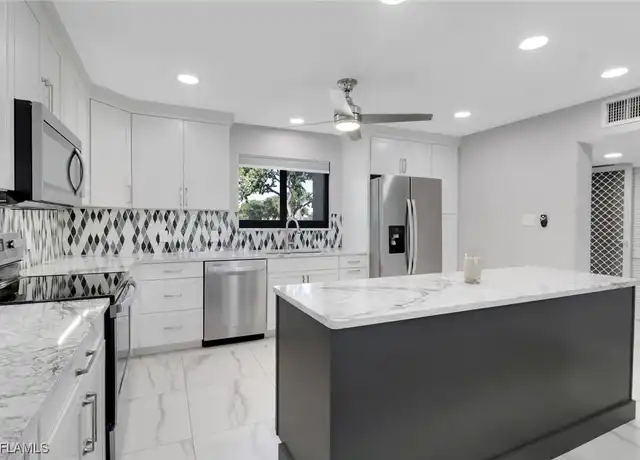 Property at 4410 Taffrail Ct Unit 2B, Fort Myers, FL, 33919, 3 beds, 2 baths, [object Object]