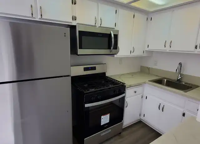 Property at 640 W 7th St Unit 101, San Pedro, CA, 90731, 1 bed, 1 bath, [object Object]