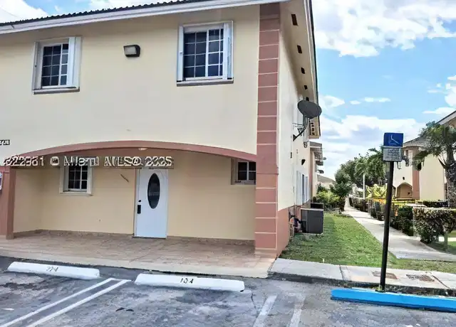 Property at 6753 NW 182nd St, Hialeah, FL, 33015, 3 beds, 2.5 baths, [object Object]