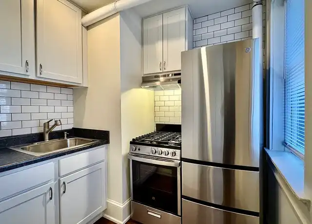 Property at Van Buren Apartments - 1104 N Van Buren St, Milwaukee, WI, 53202, 0 beds, 1 bath, [object Object]