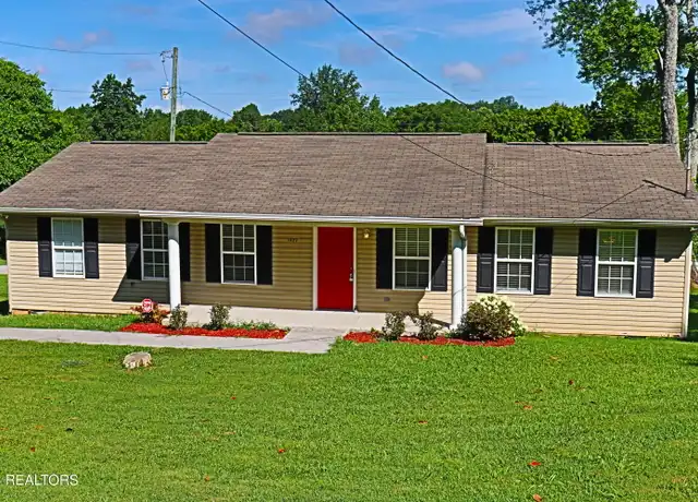 Property at 1427 Lantana Ln, Knoxville, TN, 37912, 3 beds, 2 baths, [object Object]