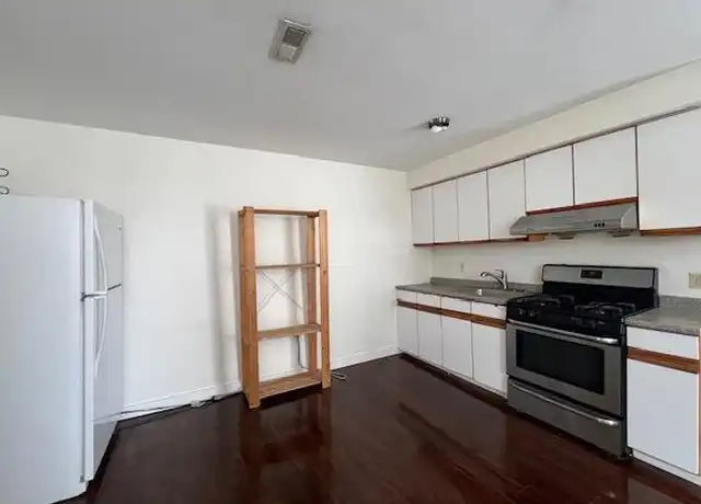 Property at 222 N 9th St Unit 2F, Philadelphia, PA, 19107, 3 beds, 1 bath, [object Object]