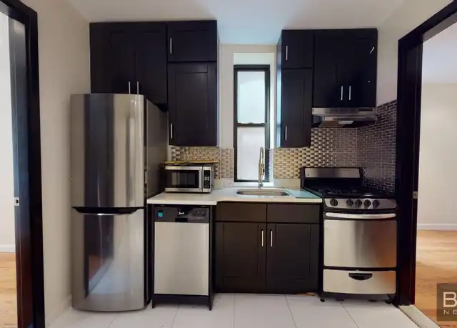 Property at 204 W 108th St Unit 28, New York, NY, 10025, 3 beds, 1.5 baths, [object Object]