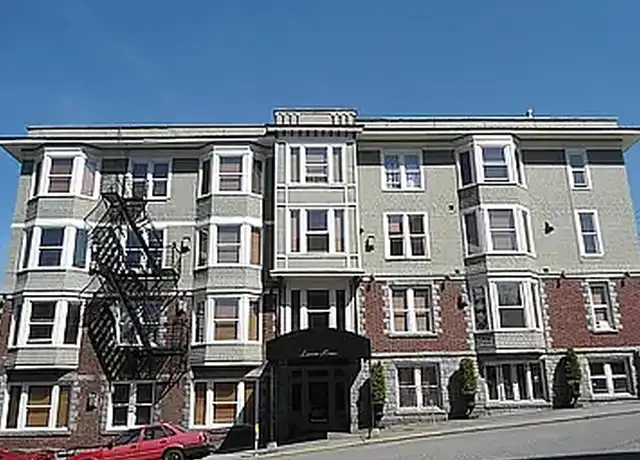 Property at The Lauren Renee Apartments - 1703 Bellevue Ave, Seattle, WA, 98122, 1 bed, 1 bath, [object Object]