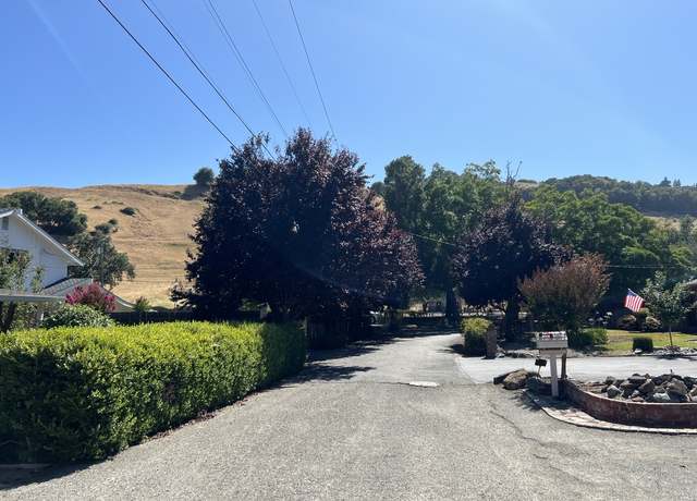 Photo of 3270 Hillview Ln, Lafayette, CA 94549