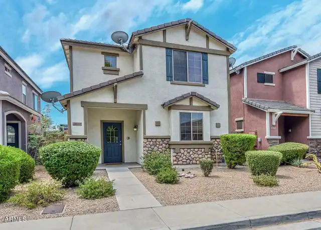 Property at 3733 E Kerry Ln, Phoenix, AZ, 85050, 3 beds, 2.5 baths, [object Object]
