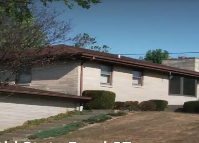 Property at 4820 S Old State Road 37, Bloomington, IN, 47401, 3 beds, 2 baths, [object Object]