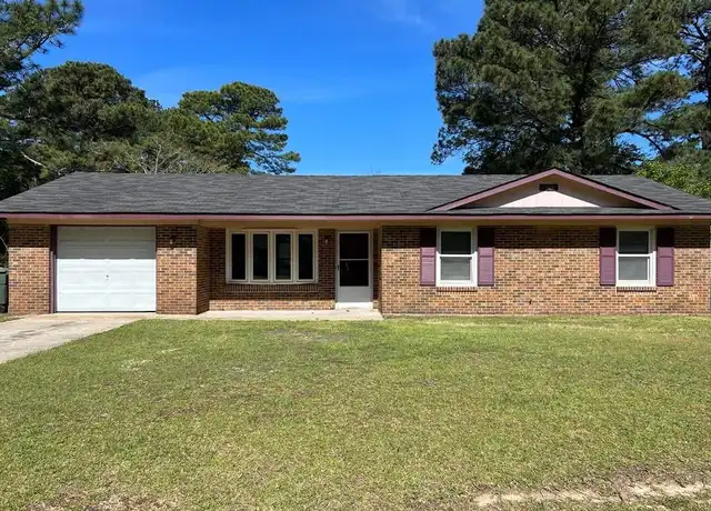 Property at 5675 Livingston Dr, Fayetteville, NC, 28311, 3 beds, 1 bath, [object Object]