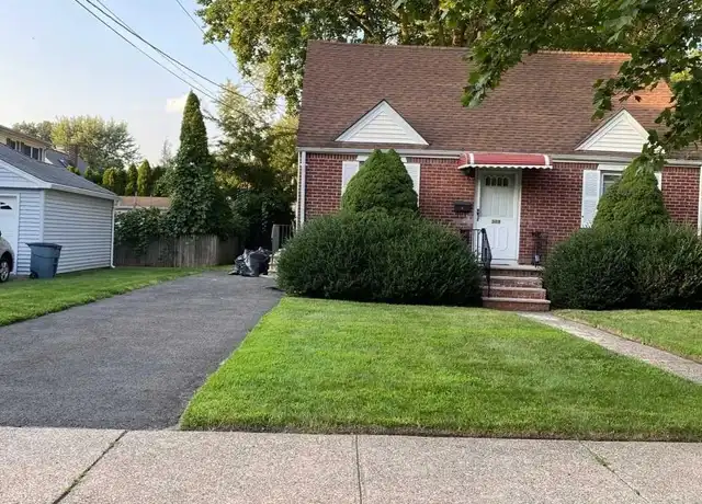 Property at 369 Deerfield St, Ridgewood, NJ, 07450, 4 beds, 2 baths, [object Object]