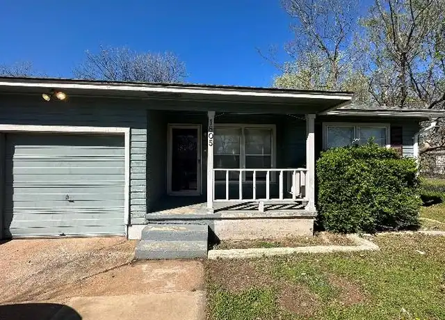 Property at 1805 NW Kingsbury Ave, Lawton, OK, 73507, 2 beds, 1 bath, [object Object]