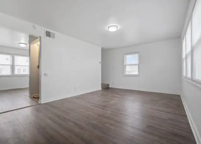 Property at 61 Midland Heights Cir Unit MHH-61B, Midland, PA, 15059, 3 beds, 1 bath, [object Object]