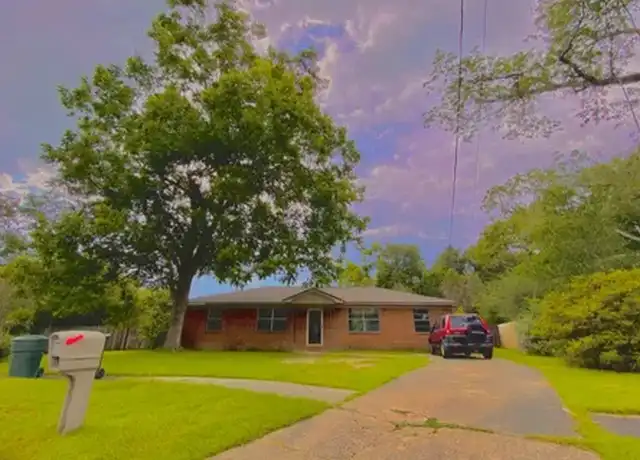 Property at 5732 Scotland Pl, Pensacola, FL, 32526, 4 beds, 2 baths, [object Object]