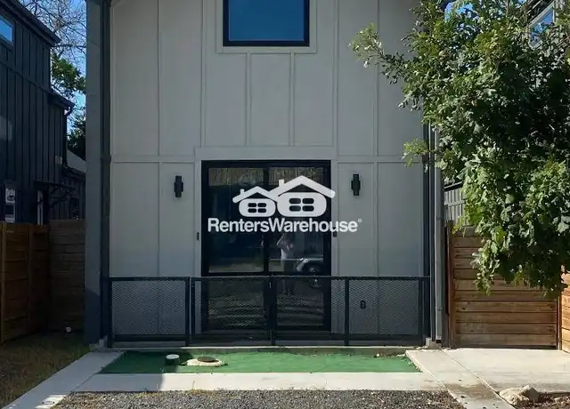 Property at 1719 E Crockett St, San Antonio, TX, 78202, 2 beds, 2 baths, [object Object]