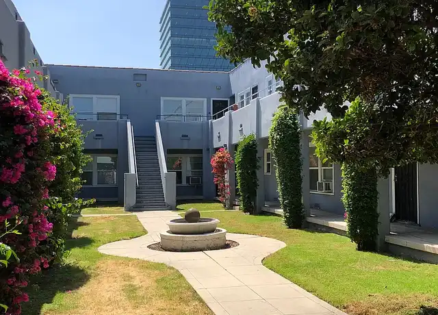 Property at Westmoreland Garden Apartments - 533 S Westmoreland Ave, Los Angeles, CA, 90020, 0 beds, 1 bath, [object Object]
