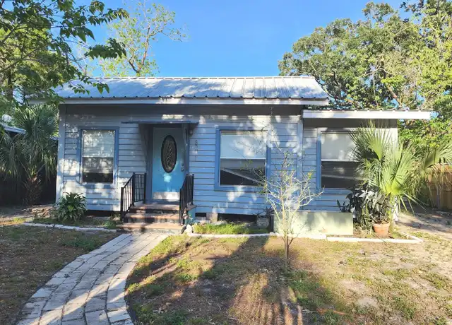 Property at 8211 N 10th St, Tampa, FL, 33604, 2 beds, 1 bath, [object Object]