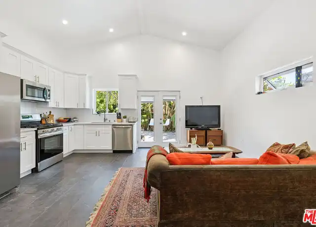 Property at 11821 Juniette St, Los Angeles, CA, 90230, 1 bed, 1 bath, [object Object]