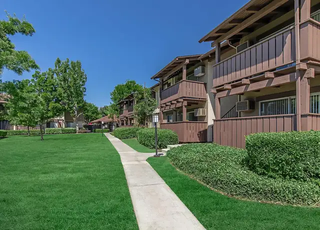 Photo of 2540 Country Hills Rd, Brea, CA 92821