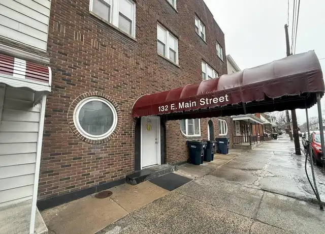 Property at 132 E Main St Apt 2, Girardville, PA, 17935, 3 beds, 2 baths, [object Object]