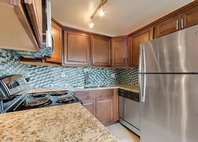 Property at La Roma - 1 S Emerson St, Denver, CO, 80209, 0 beds, 1 bath, [object Object]