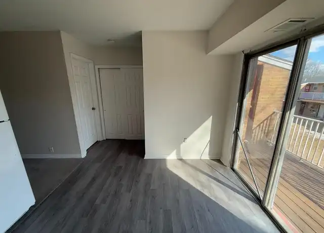 Property at 8 Garden View Ter, East Windsor, NJ, 08520, 1 bed, 1 bath, [object Object]