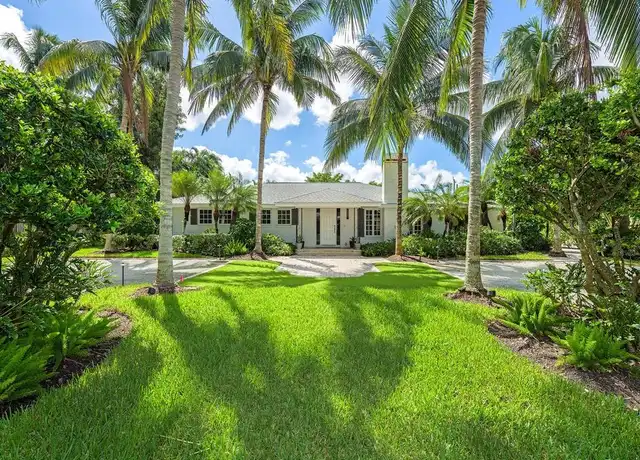 Property at 206 1st Ave N, Naples, FL, 34102, 4 beds, 3 baths, [object Object]