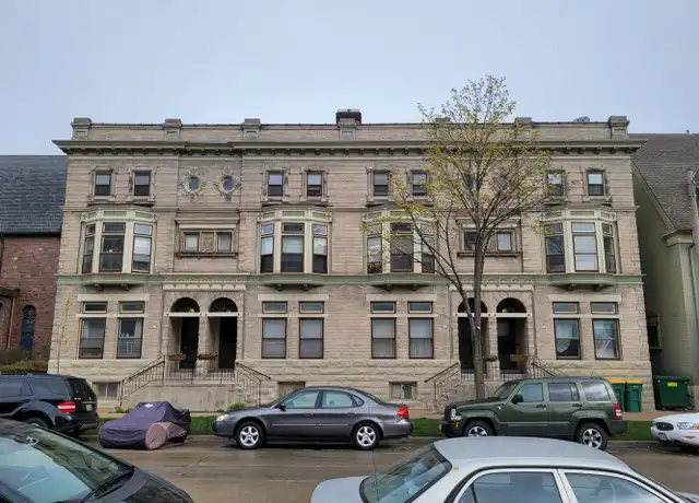Property at 918 E Knapp St Unit 17, Milwaukee, WI, 53202, 1 bed, 1 bath, [object Object]