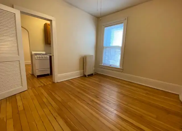 Property at 918 E Knapp St Unit 17, Milwaukee, WI, 53202, 1 bed, 1 bath, [object Object]