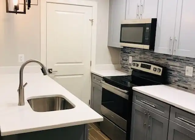 Property at 3115 Mount Pleasant St NW Unit 004, Washington, DC, 20010, 1 bed, 1 bath, [object Object]