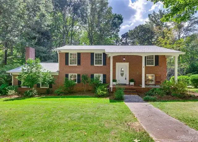 Property at 7 Park Dr, York, SC, 29745, 4 beds, 2 baths, [object Object]