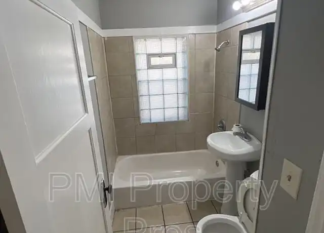 Property at 3843 N 24th Pl, Milwaukee, WI, 53206, 2 beds, 1 bath, [object Object]