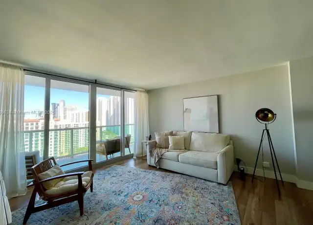 Property at 100 Bayview Dr #2130, Sunny Isles Beach, FL, 33160, 1 bed, 1.5 baths, [object Object]