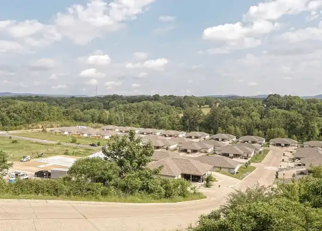 Property at 204 Clubhouse Cir Unit B, Hot Springs, AR, 71901, 2 beds, 2 baths, [object Object]