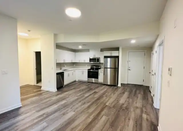 Property at 17 W Main St Unit 307, Bound Brook, NJ, 08805, 1 bed, 1 bath, [object Object]