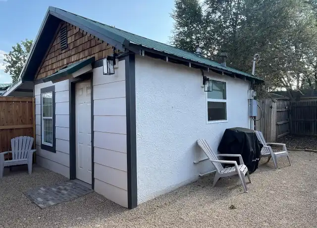 Property at 2012 Akron Ave, Lubbock, TX, 79410, 1 bed, 1 bath, [object Object]